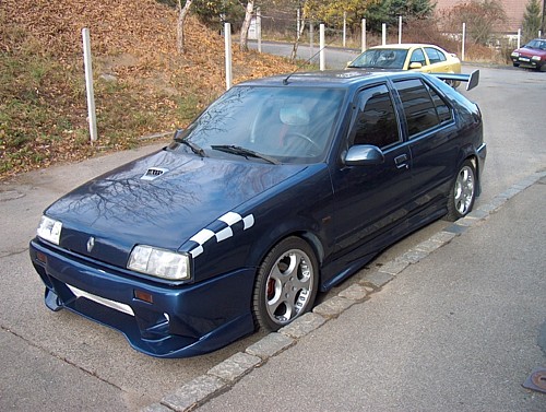 Renault - 01