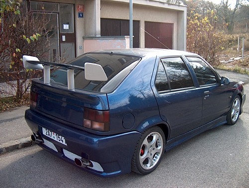 Renault - 03