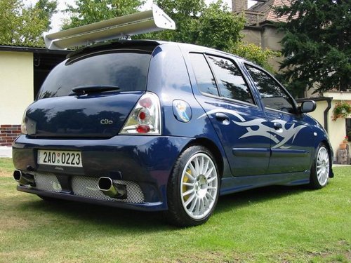 Clio - 6