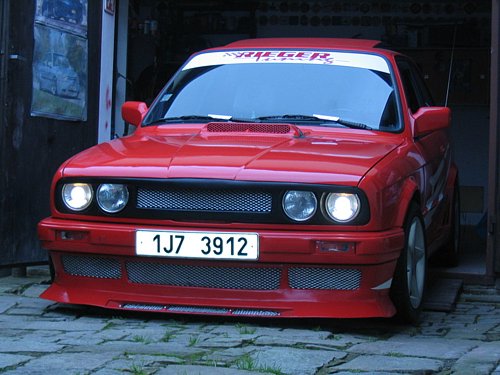 BMW - 6