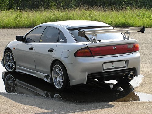 Mazda323F - 2