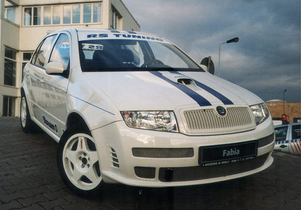 �koda Fabia 01