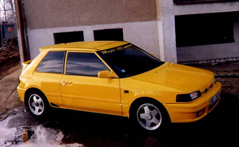 Mazda 323