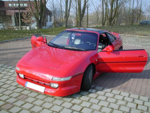 Toyota-MR 2